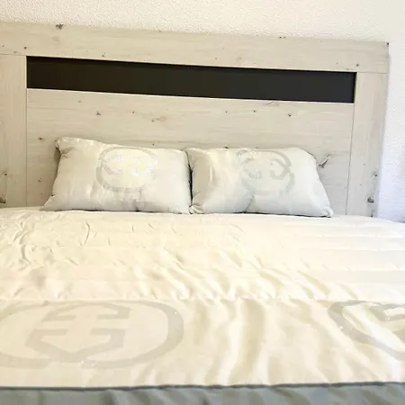 Amplia Casa Independiente Cerca Del Mar Vakantiehuis Torrevieja