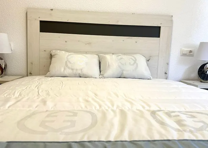 Amplia Casa Independiente Cerca Del Mar Vakantiehuis Torrevieja